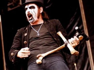 King Diamond a lansat oficial piesa Masquerade Of Darkness