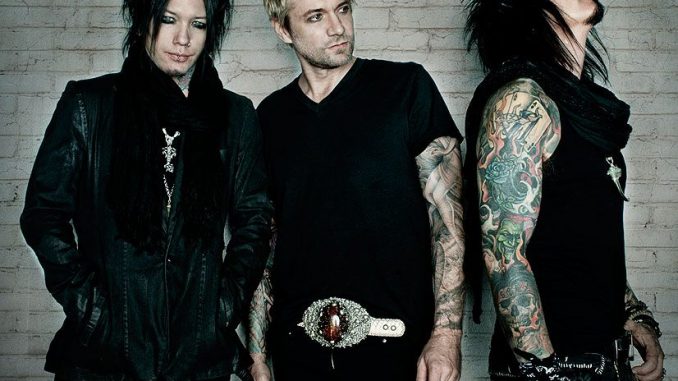 Sixx:A.M