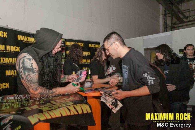 M&G Evergrey  IMG_1268