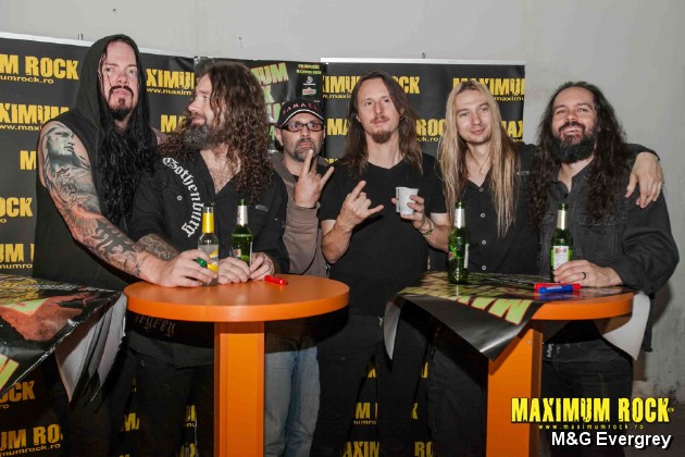 M&G Evergrey  IMG_1277