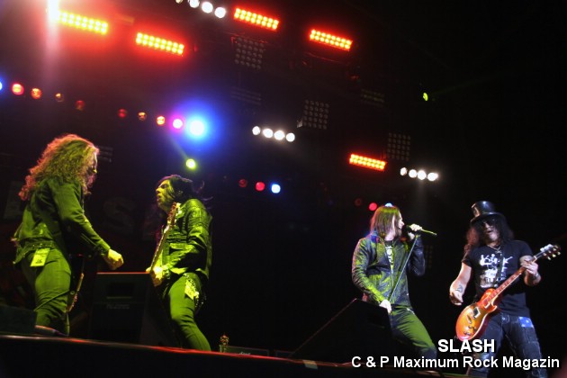 IMG_8294_Slash