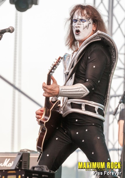 Kiss Forever  IMG_1522