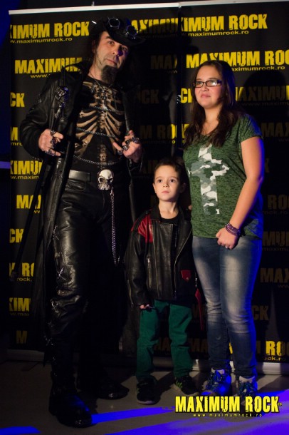 Girls 4 Metal IMG_1487