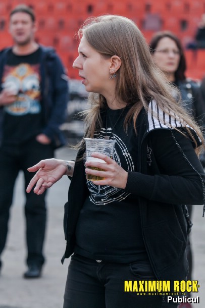 Publicul  IMG_09506
