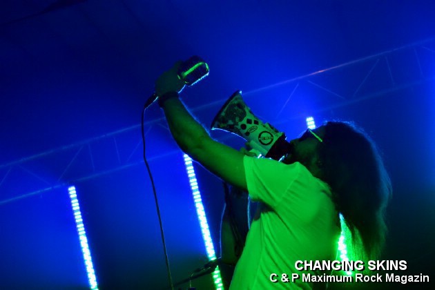DSC_0167_Changing_Skins