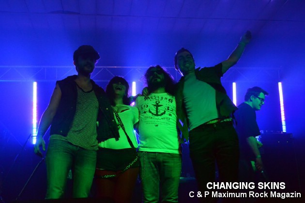 DSC_0206_Changing_Skins