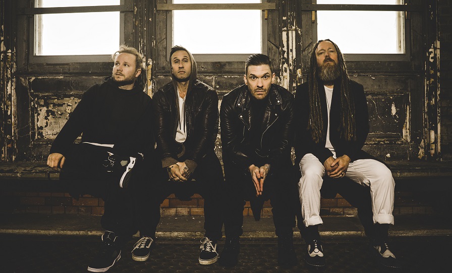 Shinedown lansează clipul piesei A Symptom Of Being Human