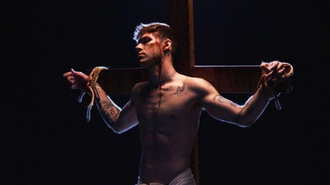 MIKE'S DEAD a lansat videoclip nou