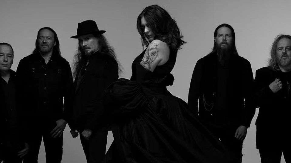 Floor Jansen părăsește Nightwish